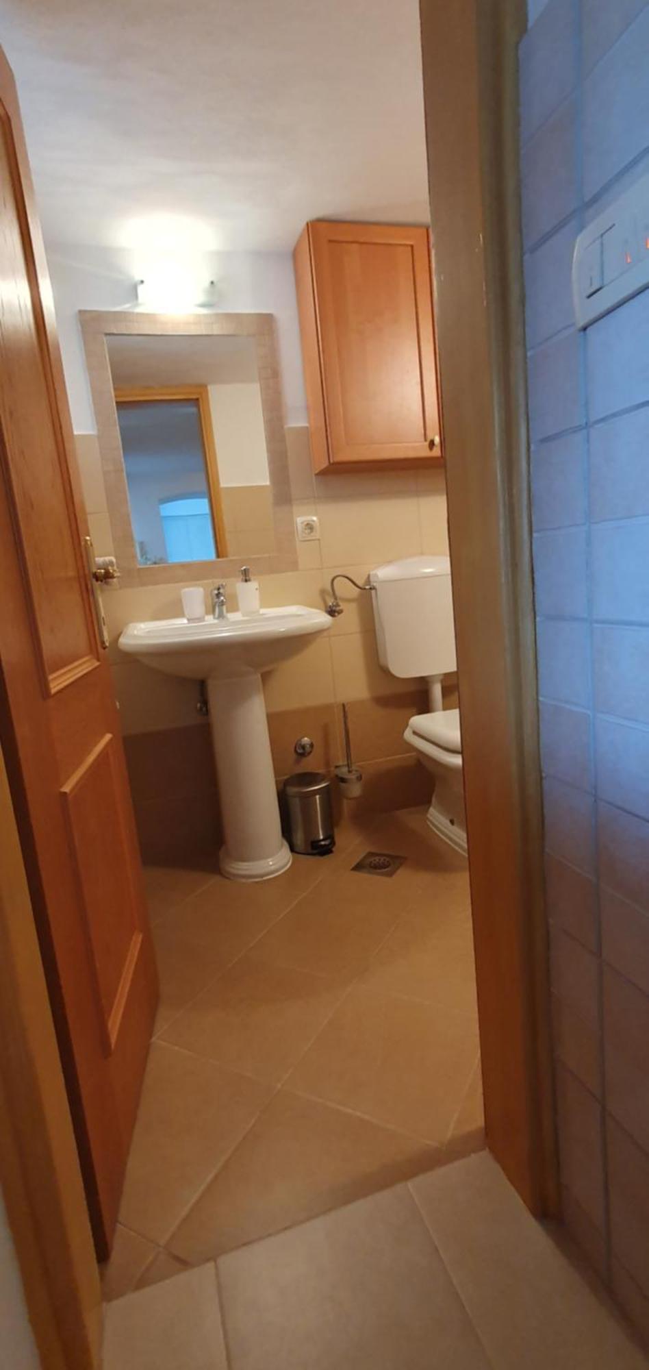 Apartman Karla โมสตาร์ ภายนอก รูปภาพ